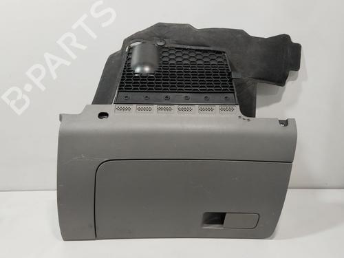 glove-box-seat-toledo-iv-kg3-2012-2013-2014-2015-2016-2017-2018-2019-34189442 main image