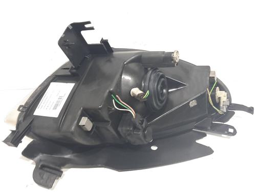 Lyskaster venstre Lyskaster venstre CITROËN XSARA PICASSO (N68) 1.8 16V (115 hp) 8493744 8493744