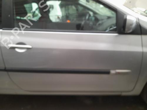 Used Right front door Right front door RENAULT CLIO III (BR0/1, CR0/1) 1.5 dCi (C/BR0G, C/BR1G) (68 hp) 40298163 40298163