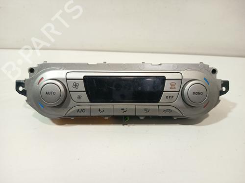 Used Climate control FORD KUGA I 2.0 TDCi (140 hp) 32760088