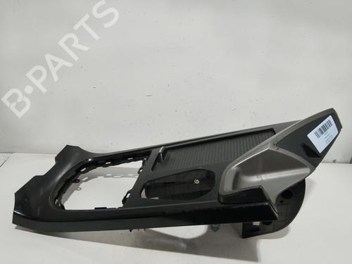 Used Middle console HYUNDAI i40 I (VF) 1.7 CRDI (141 hp) 25134639