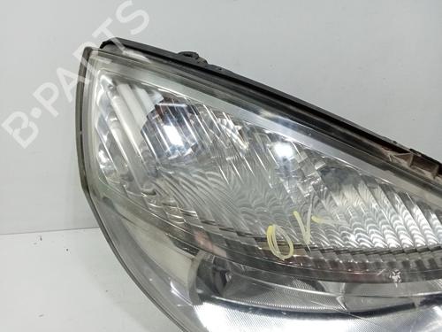 Right headlight RENAULT SCÉNIC II (JM0/1_) 1.5 dCi (JM1E, JM16) | BP29276678C29 