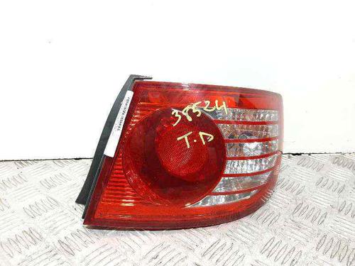 Used Right taillight HYUNDAI ELANTRA III Saloon (XD) 2.0 CRDi (113 hp) 5877662