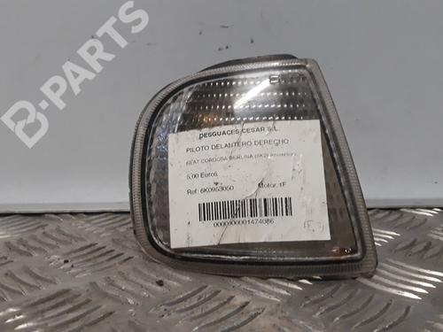 Used Right front indicator Right front indicator SEAT CORDOBA (6K1, 6K2) 1.6 i (75 hp) 5189831 5189831