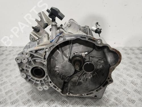 gearbox-opel-antara-a-l07-2006-2007-2008-2009-2010-2011-2012-2013-2014-2015-2016-2017-32206683 main image