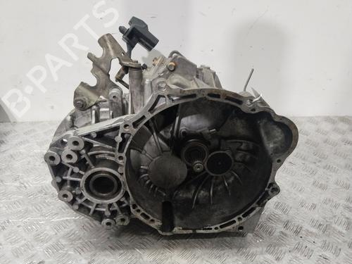 Used Gearbox CHEVROLET CAPTIVA (C100, C140) 2.0 D 4WD (150 hp) 31364841
