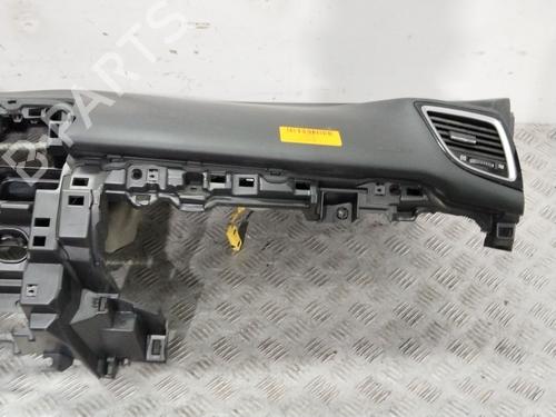 Dashboard MAZDA 3 Saloon (BM_, BN_) 2.2 D | BP39559752C46 - Image 5