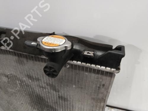 Water radiator KIA SORENTO I (JC) 2.5 CRDi 4WD | BP31832744M31