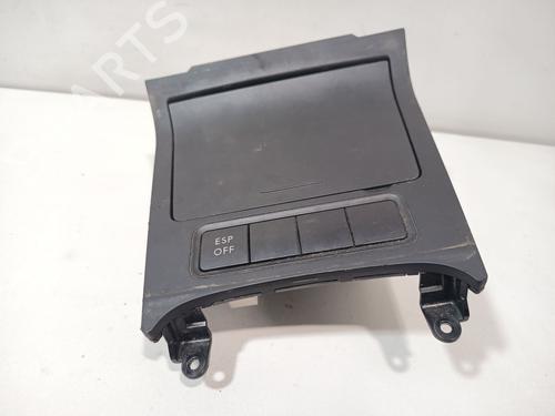 Cenicero Cenicero VW GOLF V Variant (1K5) 1.4 TSI (140 hp) 34631135 34631135