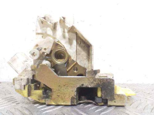 Used Front left lock SSANGYONG MUSSO (FJ) [1993-2007]  5197440