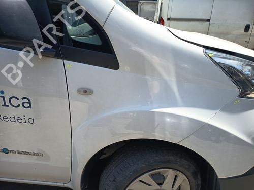 Guarda-lamas direito Guarda-lamas direito NISSAN NV200 Van e-NV (ME0N) (109 hp) 36050096 36050096