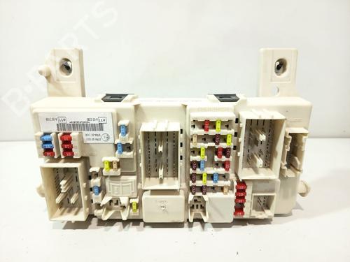 Used Fuse box Fuse box FORD FOCUS II (DA_, HCP, DP) 1.8 TDCi (115 hp) 33831839 33831839