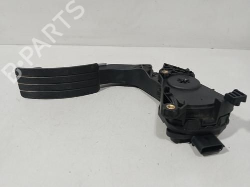 Pedal Pedal DACIA LOGAN MCV II TCe 90 (K8M1, K8MA, K8AC) (90 hp) 29708926 29708926