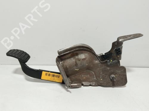 Pedal travão Pedal travão DACIA SANDERO II TCe 90 (B8M1, B8MA, B8AC) (90 hp) 36533571 36533571