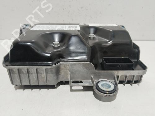Used Electronic module Electronic module TESLA MODEL Y (5YJY) EV (261 hp) 23270438 23270438