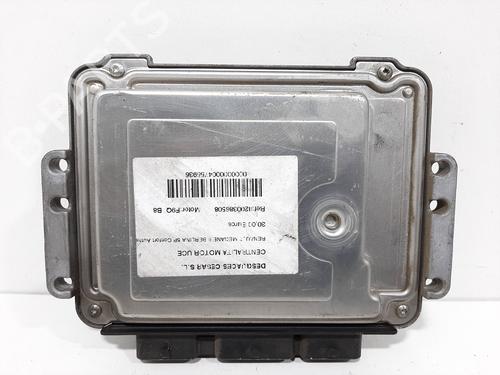 Used Engine control unit (ECU) Engine control unit (ECU) RENAULT MEGANE II (BM0/1_, CM0/1_) [2001-2012] 6887809 6887809