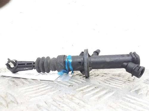 Used Clutch slave cylinder Clutch slave cylinder RENAULT MEGANE III Grandtour (KZ0/1) [2008-2016] 14066529 14066529