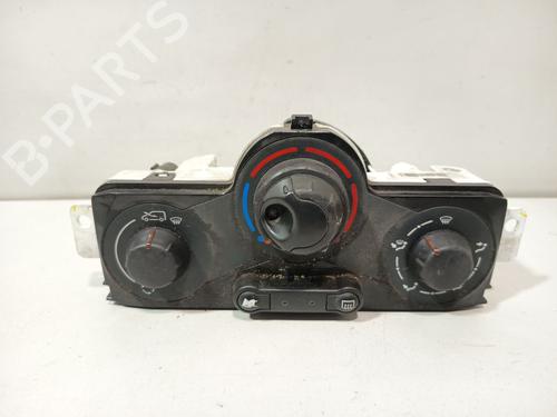 Used Climate control Climate control RENAULT KANGOO Express (FW0/1_) 1.5 dCi 75 (FW07, FW10, FW04) (75 hp) 33981000 33981000