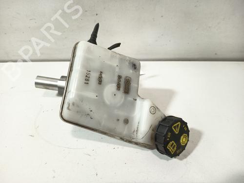 brake-master-cylinder-ford-fiesta-vii-hj-hf-2017-34520468 main image