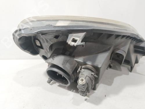 Left headlight NISSAN PRIMASTAR Van (X83) 2.0 dCi 115 | BP30396306C28