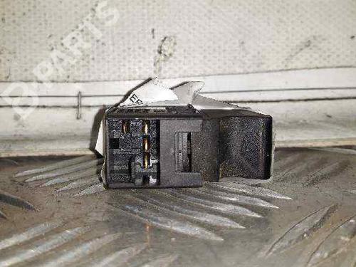 Right front window switch SEAT LEON (1M1)  | BP5174085I26 