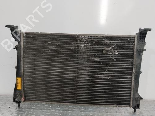 Used Water radiator Water radiator OPEL COMBO Box Body/MPV (X12) 1.3 CDTI (B05) (90 hp) 36165580 36165580