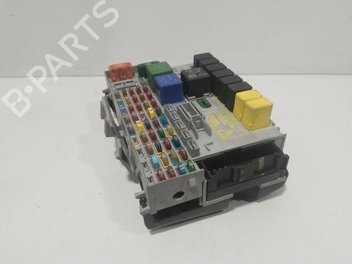 Fuse box OPEL ZAFIRA A MPV (T98) 2.0 DTI 16V (F75) | BP27989819E1 