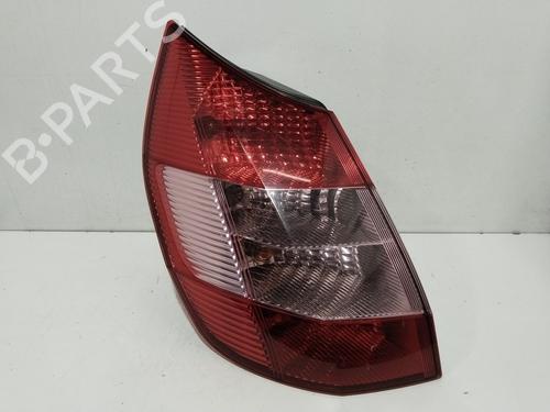 Used Left taillight RENAULT MEGANE II (BM0/1_, CM0/1_) [2001-2012]  17768721