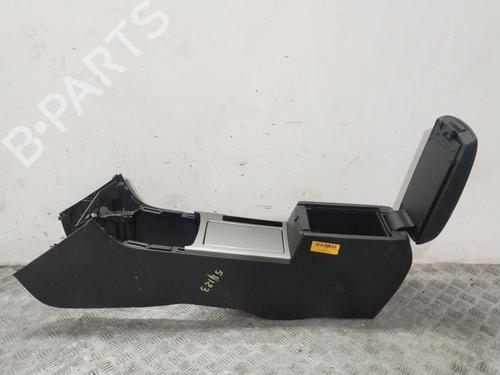 Used Armrest / Center console Armrest / Center console 38509746 38509746