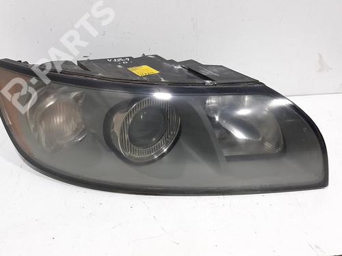 Koplamp rechts VOLVO V50 (545) 2.0 D (136 hp) 7023446