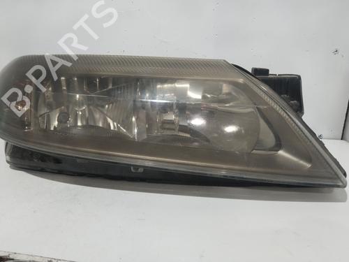 Used Right headlight RENAULT LAGUNA II Grandtour (KG0/1_) 2.0 16V IDE (KG0N) (140 hp) 29250443