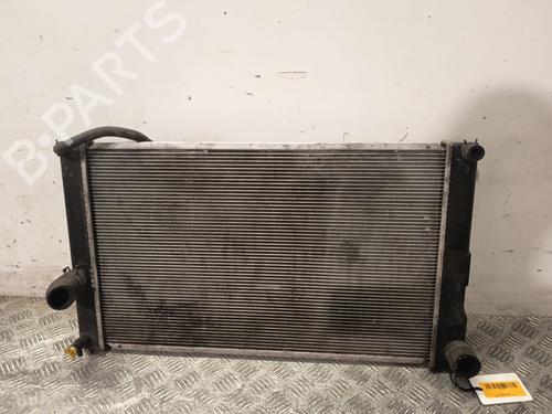 Used Water radiator Water radiator 37999826 37999826