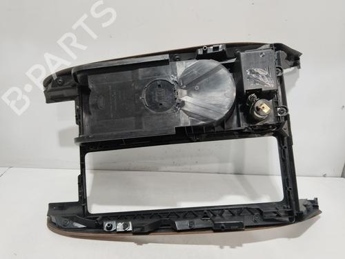 Middle console LAND ROVER RANGE ROVER SPORT I (L320) 2.7 D 4x4 | BP24372923I22 