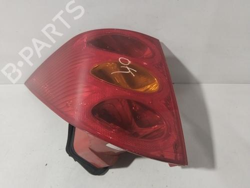 Venstre Baklys PEUGEOT 1007 (KM_) 1.4 (75 hp) 31046096