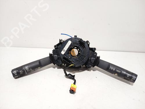 switch-opel-corsa-e-x15-2014-37672469 main image