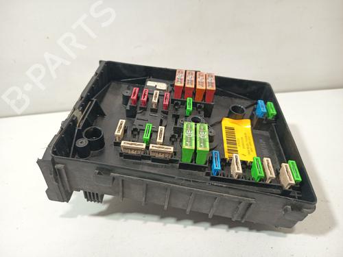 fuse-box-seat-leon-1p1-2005-2006-2007-2008-2009-2010-2011-2012-2013-33656596 main image