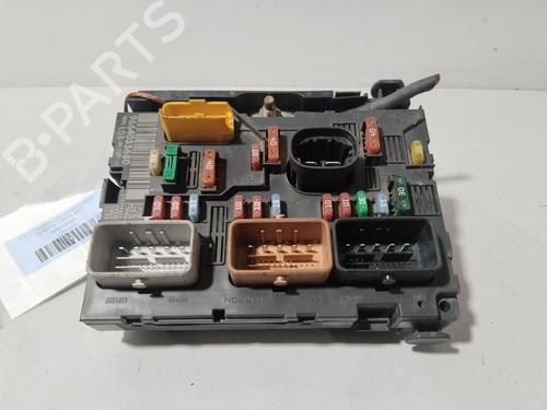 Used Fuse box CITROËN C4 Grand Picasso I (UA_) 1.6 HDi (109 hp) 31591588