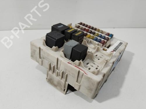 Fuse box FORD FOCUS I Saloon (DFW)  | BP28276399E1 