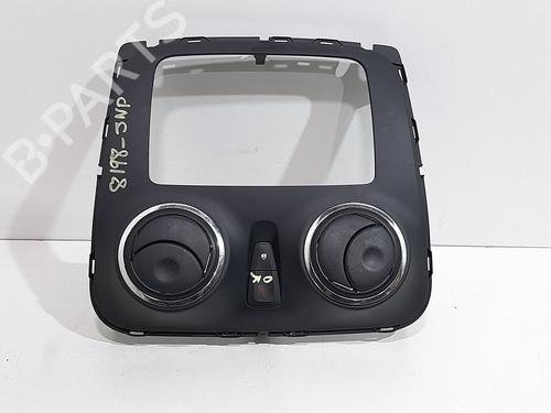 Luftventilen DACIA SANDERO II 1.5 dCi 75 / Blue dCi 75 (B8JW, B8M4, B8AH, B8M7, B8M6) (75 hp) 14573000