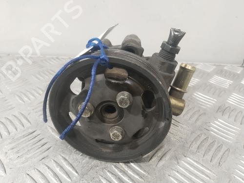 Bomba direccion Bomba direccion RENAULT CLIO II (BB_, CB_) 1.2 16V (BB05, BB0W, BB11, BB27, BB2T, BB2U, BB2V, CB05,... (75 hp) 37468217 37468217
