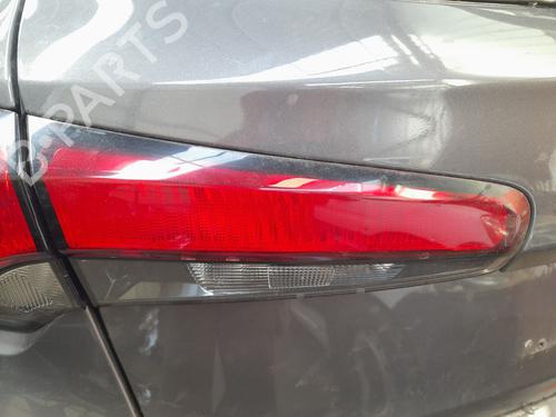 Used Left tailgate light Left tailgate light 39472076 39472076