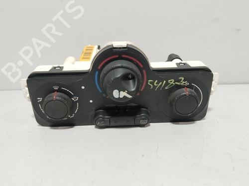 Used Climate control Climate control RENAULT CLIO III (BR0/1, CR0/1) 1.4 16V (98 hp) 39956379 39956379