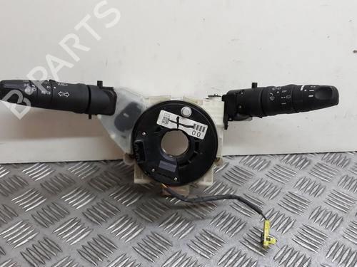 Used Switch NISSAN MICRA III (K12) [2002-2010]  13210265