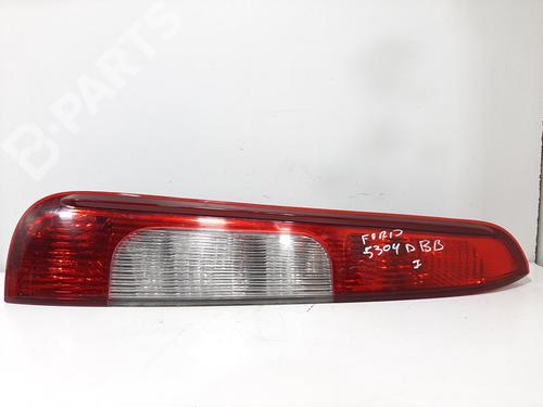 Used Left taillight FORD FOCUS C-MAX (DM2) [2003-2007]  7023738