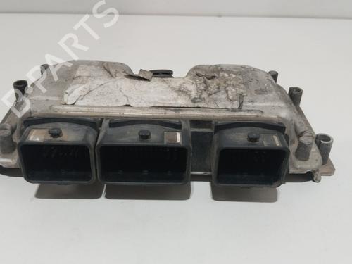 Used Engine control unit (ECU) Engine control unit (ECU) PEUGEOT 206 Hatchback (2A/C) 1.6 16V (109 hp) 26905352 26905352
