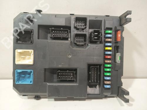 Used Fuse box Fuse box CITROËN C3 II (SC_) 1.2 VTi 82 (82 hp) 32997797 32997797