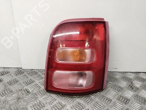 Used Right taillight NISSAN MICRA II (K11) 1.0 i 16V (60 hp) 18641232