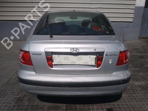 Right taillight HYUNDAI ELANTRA III (XD) 1.6 | BP12998664C35 