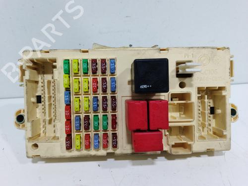Used Fuse box Fuse box ALFA ROMEO 159 (939_) 1.9 JTDM 16V (939AXC1B, 939AXC12) (150 hp) 9253879 9253879
