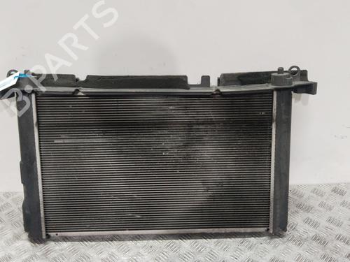 Used Water radiator Water radiator TOYOTA PRIUS (_W5_) 1.8 Hybrid E-Four (ZVW55_, ZVW51_) (98 hp) 27202393 27202393